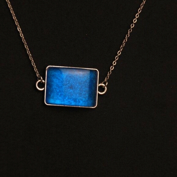 Hand Crafted Epoxy Blue Cube Pandant necklace - Picture 2 of 9